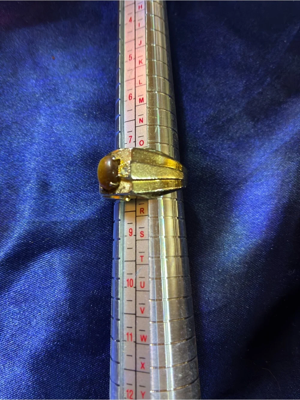 Source Unknown Gold-Tone Tiger's Eye Ring